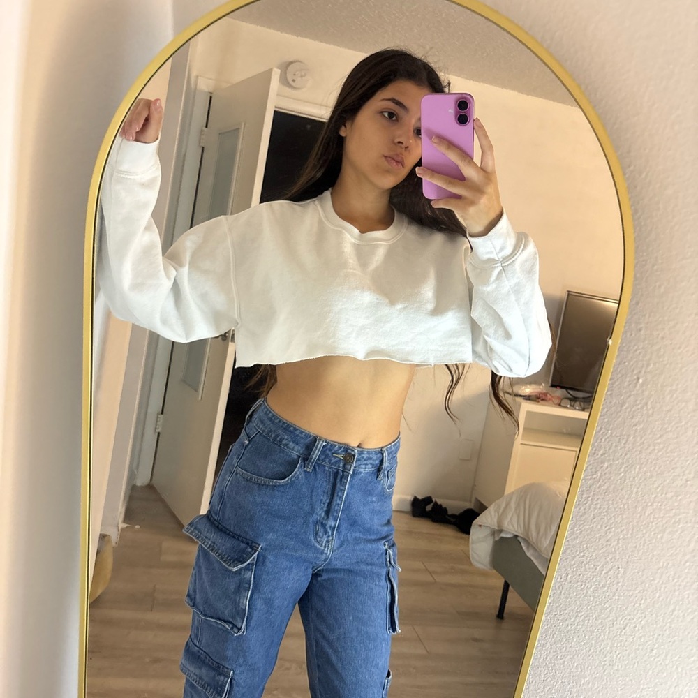 PrettyLittleThing White Cropped Hoodie